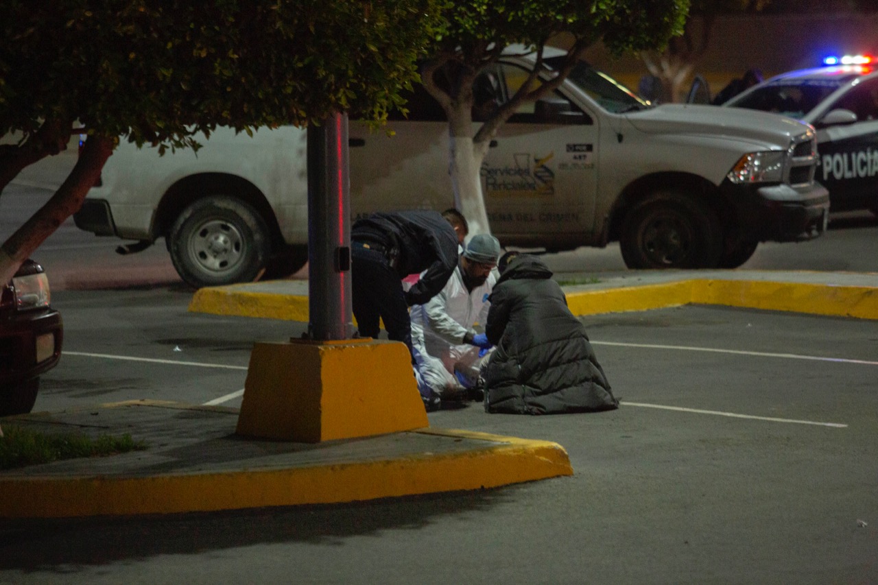 Homicidio En El Estacionamiento De La Plaza Coronado En Playas De