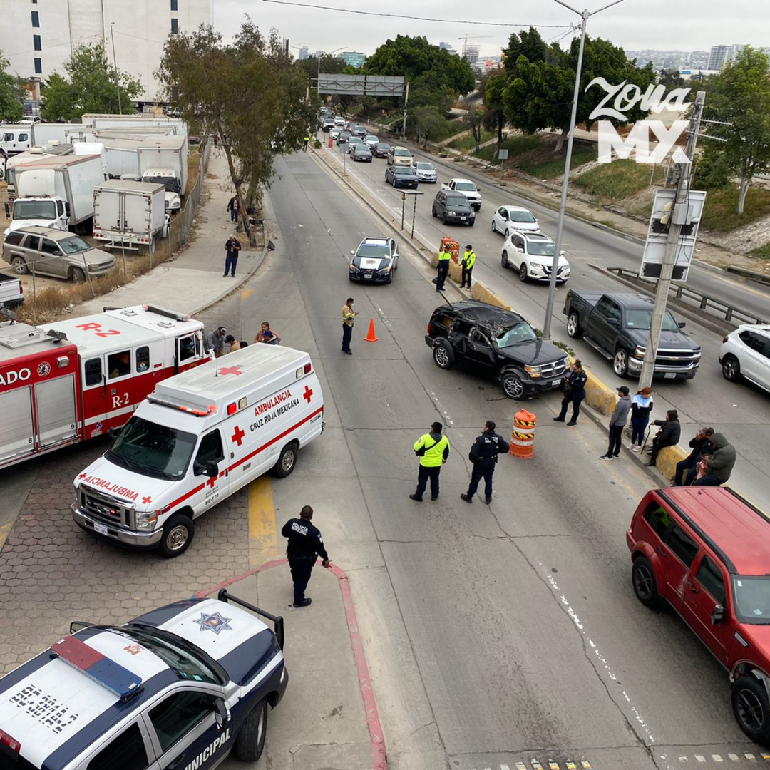 Nuevo Accidente En La Vía Rápida Deja A Dos Personas Hospitalizadas Notizona Mx 9052