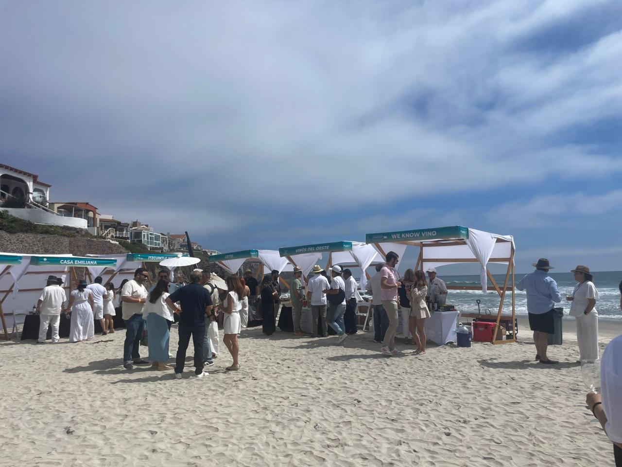 REALIZAN “VALLE EN LA PLAYA 2025” PARA APOYAR A NIÑOS CON AUTISMO